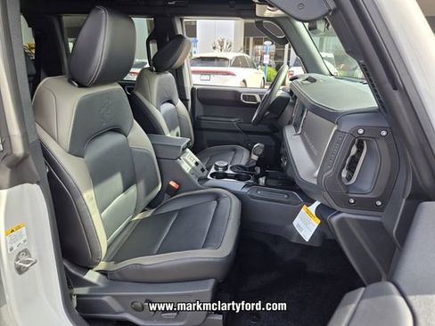New 2026 Ford Bronco Outer Banks AWD/4WD image 13