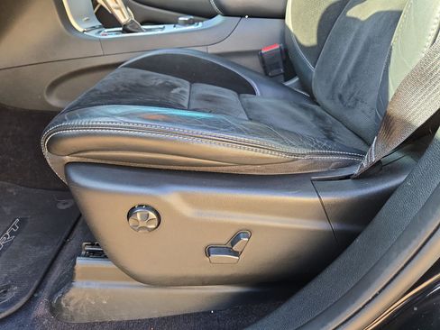 Used 2018 Jeep Grand Cherokee SRT w/ Trailer Tow Group IV image 17