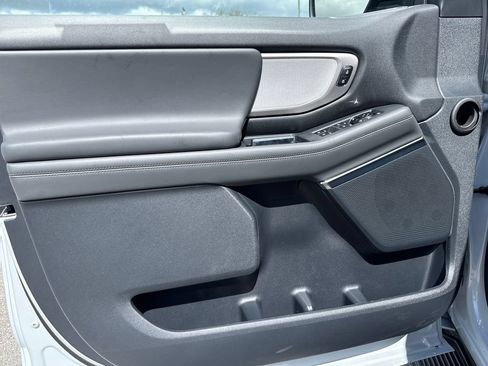 New 2026 Ford Expedition Max Active RWD image 18