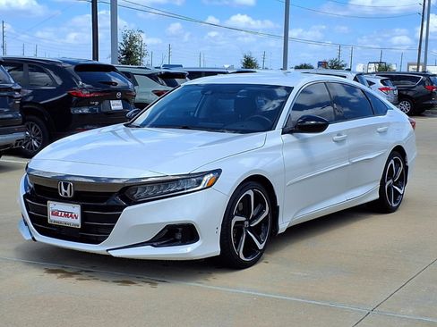 Used 2022 Honda Accord Sport Special Edition image 4