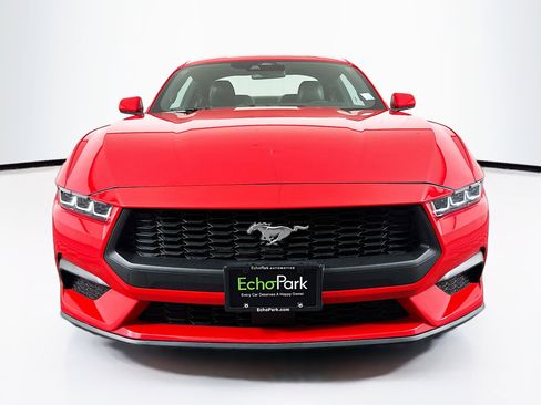 Used 2024 Ford Mustang Premium image 2