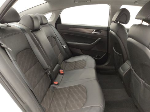 Used 2017 Hyundai Sonata Sport w/ Value Edition Package 02 FWD image 19