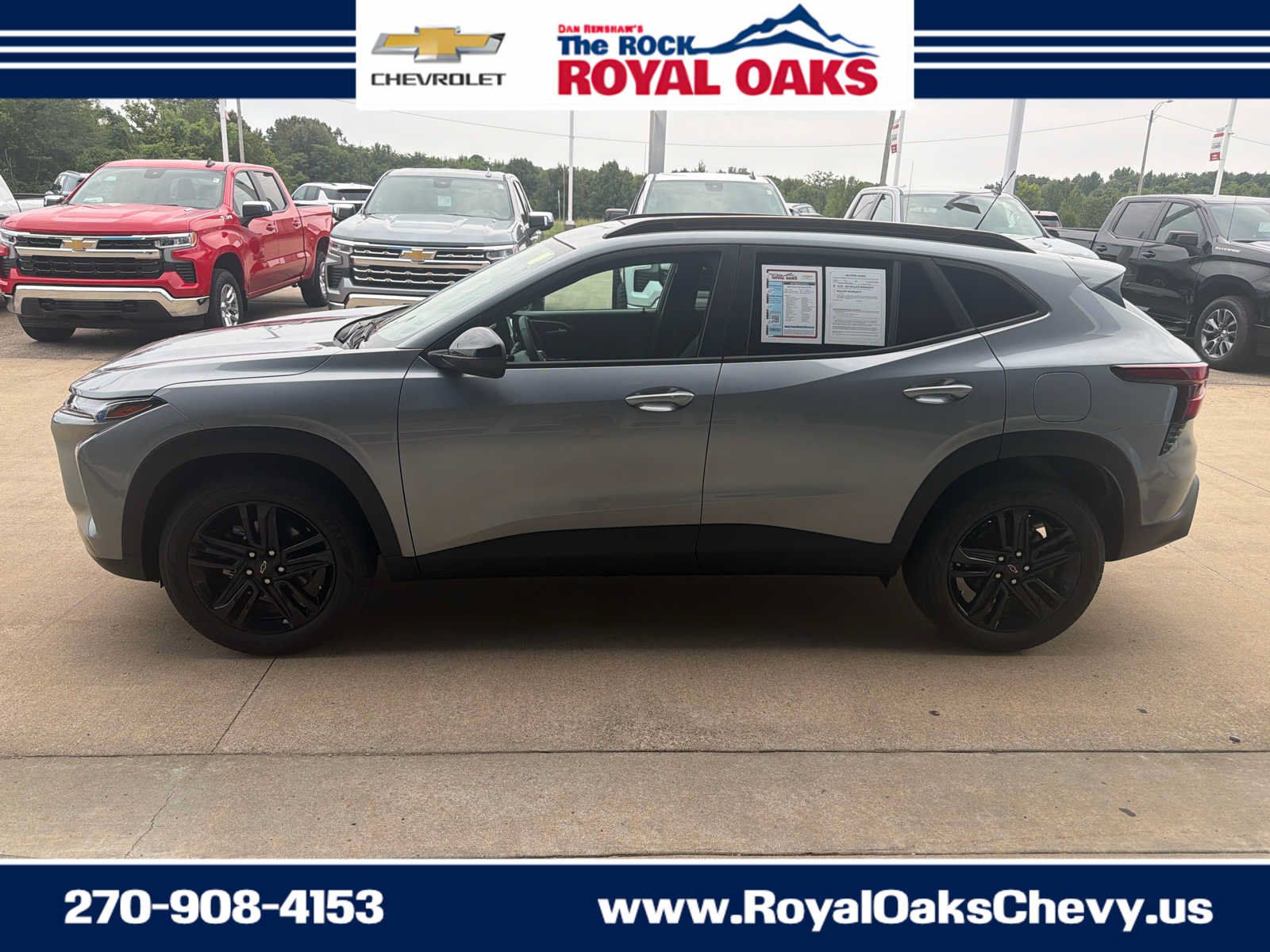 Used 2026 Chevrolet Trax ACTIV w/ Sunroof Package FWD image 2