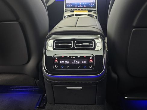 New 2025 Mercedes-Benz S 63 AMG S image 31