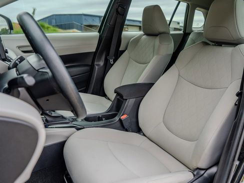 Used 2023 Toyota Corolla Cross L FWD image 26