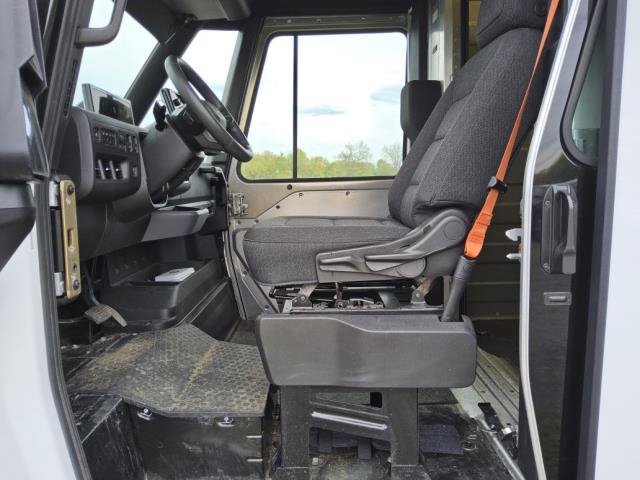 Used 2024 Chevrolet Brightdrop 600 w/ Commercial Equipment Package AWD/4WD image 5