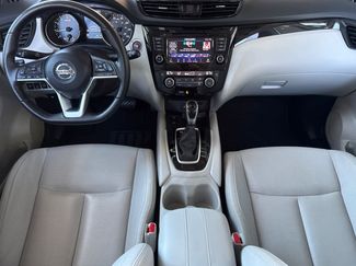 Used 2022 Nissan Rogue Sport SL AWD/4WD video 3