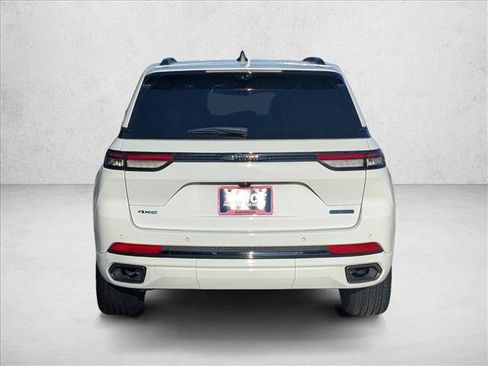 Used 2023 Jeep Grand Cherokee 30th Anniversary AWD/4WD image 6