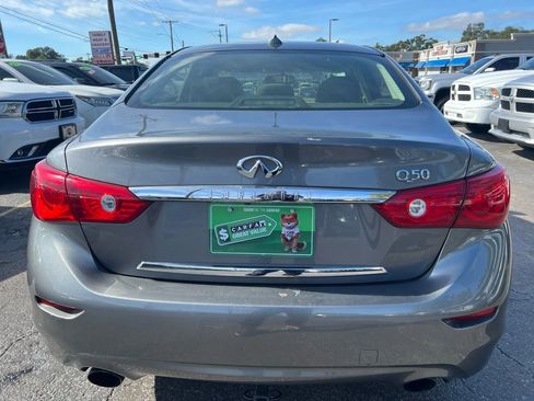 Used 2015 INFINITI Q50 Premium image 7