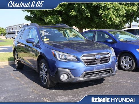 Used 2019 Subaru Outback 2.5i Limited AWD/4WD image 2