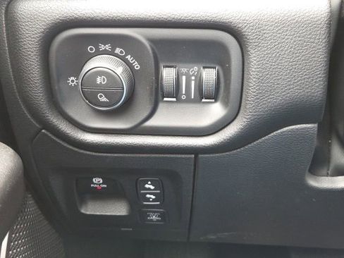 Used 2026 RAM 1500 Big Horn AWD/4WD image 23