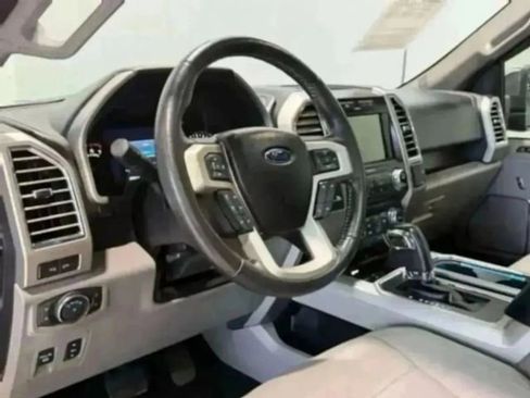 Used 2015 Ford F150 Lariat image 45