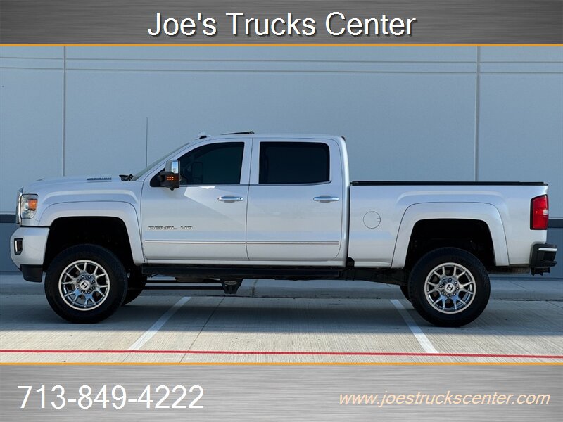 Used 2019 GMC Sierra 3500 Denali w/ Duramax Plus Package AWD/4WD image 3