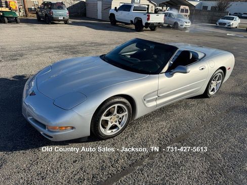Used 2000 Chevrolet Corvette Convertible w/ Memory Pkg image 37