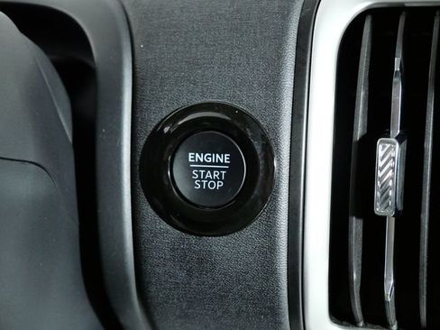 Certified 2025 Ford Expedition Active AWD/4WD image 26
