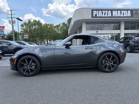 Used 2024 MAZDA MX-5 Miata RF Grand Touring RWD image 4
