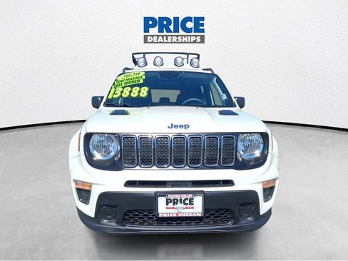 Used 2020 Jeep Renegade Sport w/ Sport Appearance Group AWD/4WD image 3