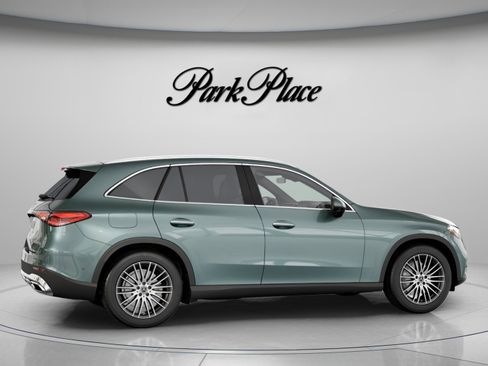 Certified 2026 Mercedes-Benz GLC 300 image 23