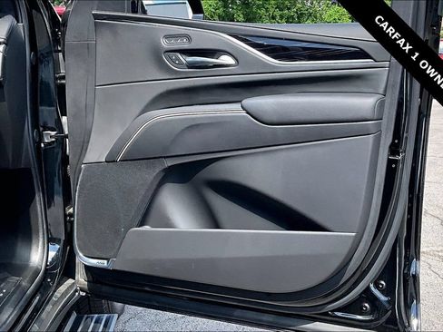 Used 2024 Cadillac Escalade V w/ LPO, ONYX Package AWD/4WD image 29