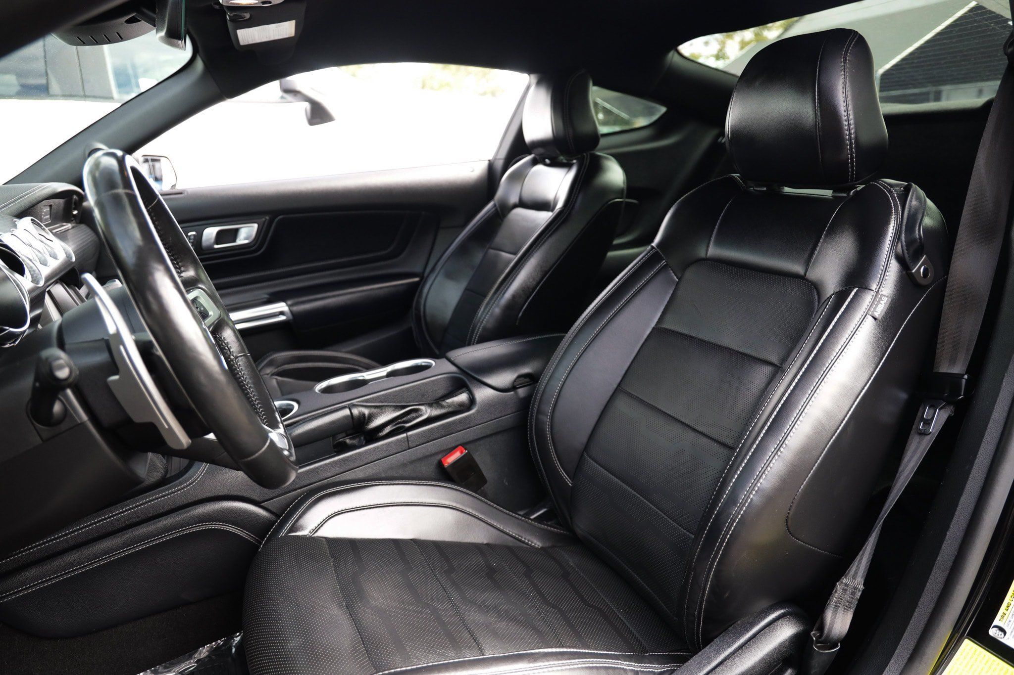 Used 2020 Ford Mustang GT Premium w/ GT Performance Package RWD image 10