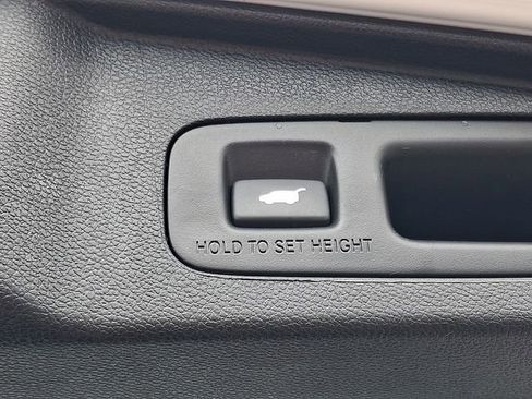 Used 2020 Honda CR-V Touring image 30