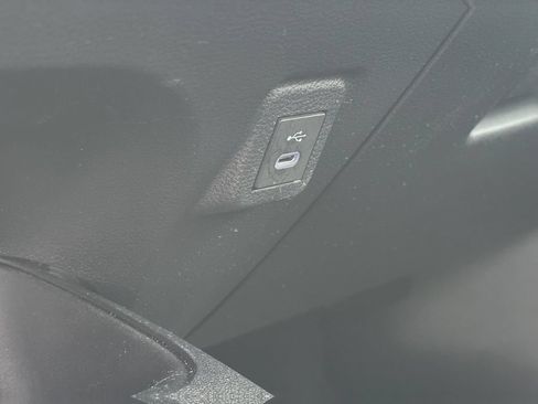 Used 2024 Toyota Corolla LE FWD image 23