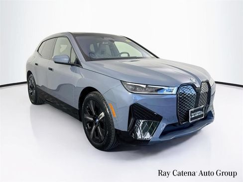 Used 2024 BMW iX xDrive50 w/ Premium Package AWD/4WD image 1