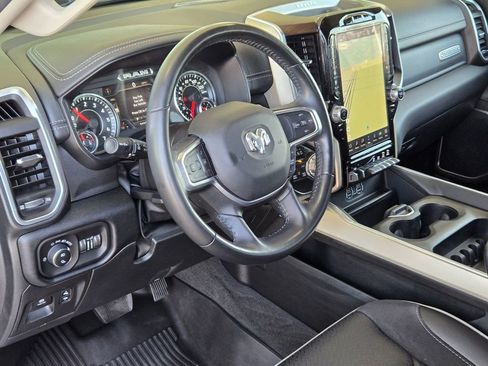 Used 2022 RAM 1500 Laramie AWD/4WD image 10