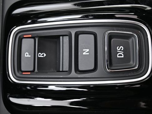 Used 2023 Honda Pilot Elite image 30