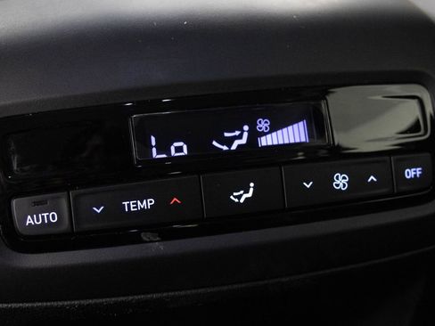 Used 2025 Hyundai Palisade SEL AWD/4WD image 38