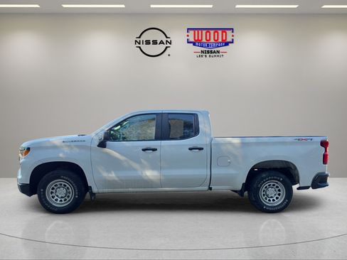 Used 2022 Chevrolet Silverado 1500 W/T w/ WT Convenience Package AWD/4WD image 5