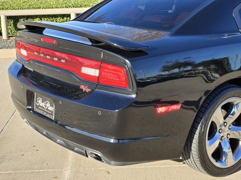 Used 2014 Dodge Charger R/T image 12
