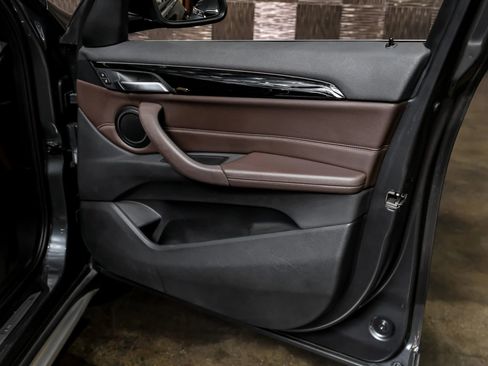 Used 2017 BMW X1 sDrive28i image 45