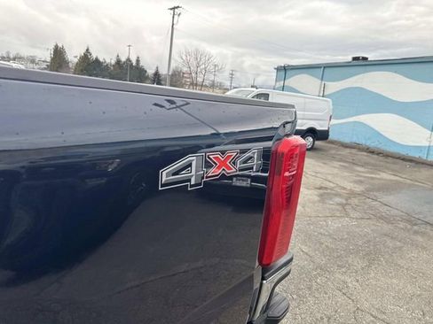 Used 2025 Ford F250 XLT w/ Snow Plow Prep Package AWD/4WD image 12