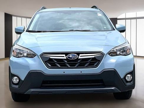 Used 2023 Subaru Crosstrek 2.0i Premium AWD/4WD image 2