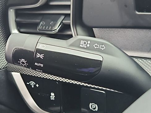 Used 2025 Kia Sportage LX FWD image 26