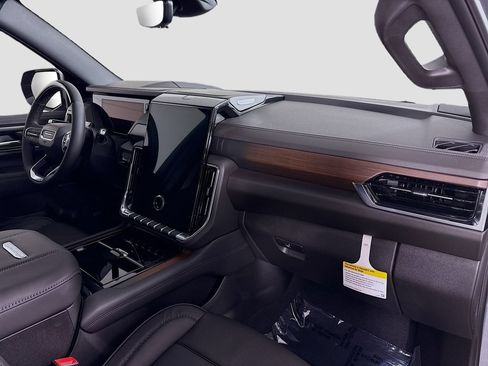 New 2026 GMC Yukon XL Denali AWD/4WD image 32