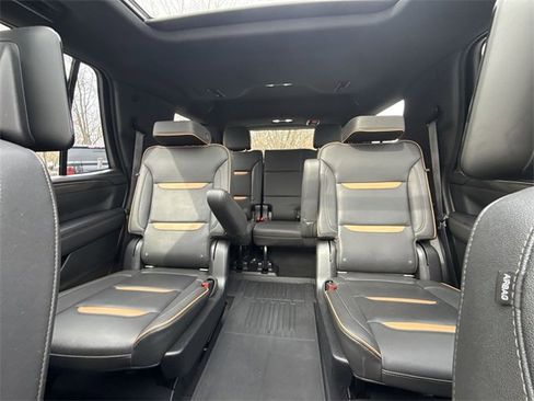 Used 2022 GMC Yukon AT4 w/ AT4 Premium Plus Package image 22