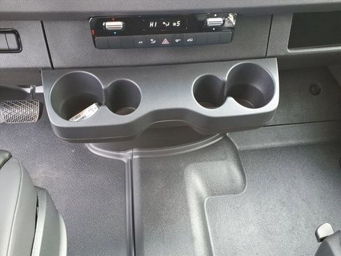 New 2026 Mercedes-Benz Sprinter 2500 image 23