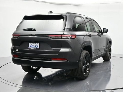 New 2025 Jeep Grand Cherokee Limited image 5