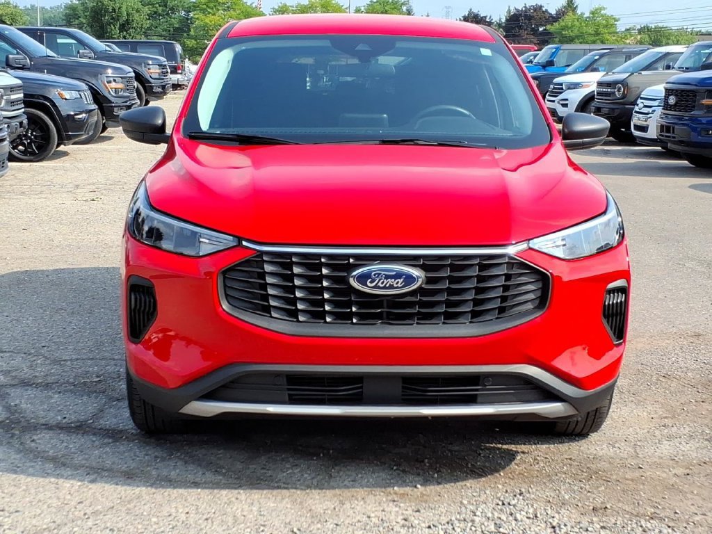 Used 2024 Ford Escape Active AWD/4WD image 8