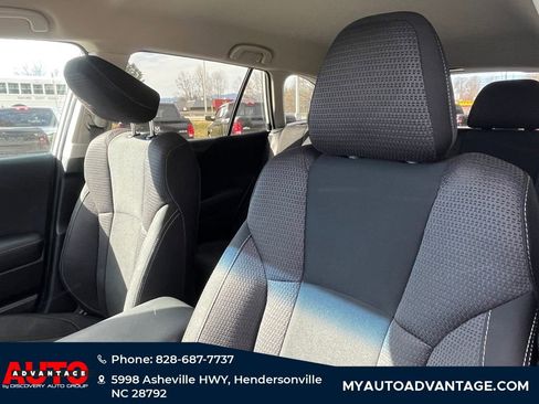 Used 2022 Subaru Outback Premium image 8