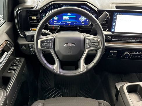 Used 2022 Chevrolet Silverado 1500 RST image 13