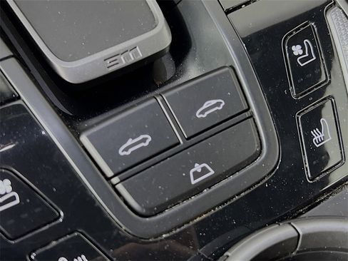 Certified 2020 Porsche 911 Carrera 4S image 14