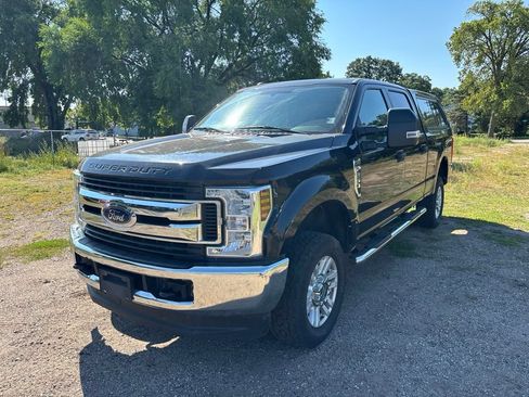Used 2018 Ford F250 XLT AWD/4WD image 8