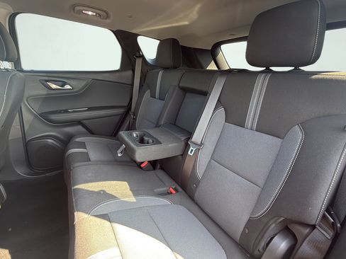 Used 2024 Chevrolet Blazer LT w/ Convenience Package FWD image 36