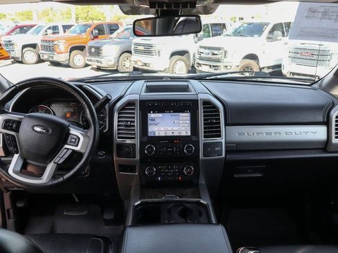 Used 2017 Ford F450 Lariat w/ Lariat Ultimate Package image 28