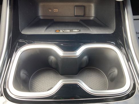 New 2026 Chevrolet Traverse LT image 17