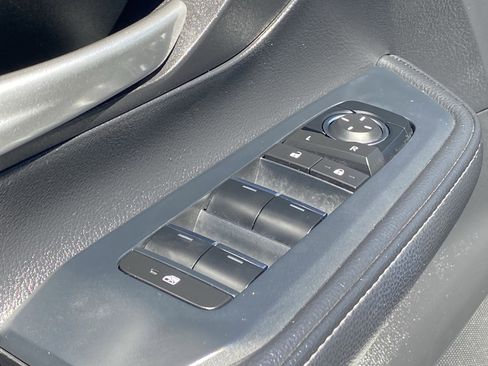 Certified 2025 Toyota Grand Highlander AWD image 30
