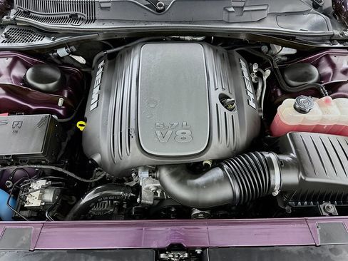 Used 2022 Dodge Challenger R/T w/ Performance Handling Group image 36